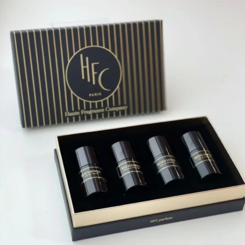 

HFC Unisex Perfume Gift Set 60ml – 4 Elegant Scents in Black & White Boxes Floral Long-Lasting Fragrance Ideal for Gifting