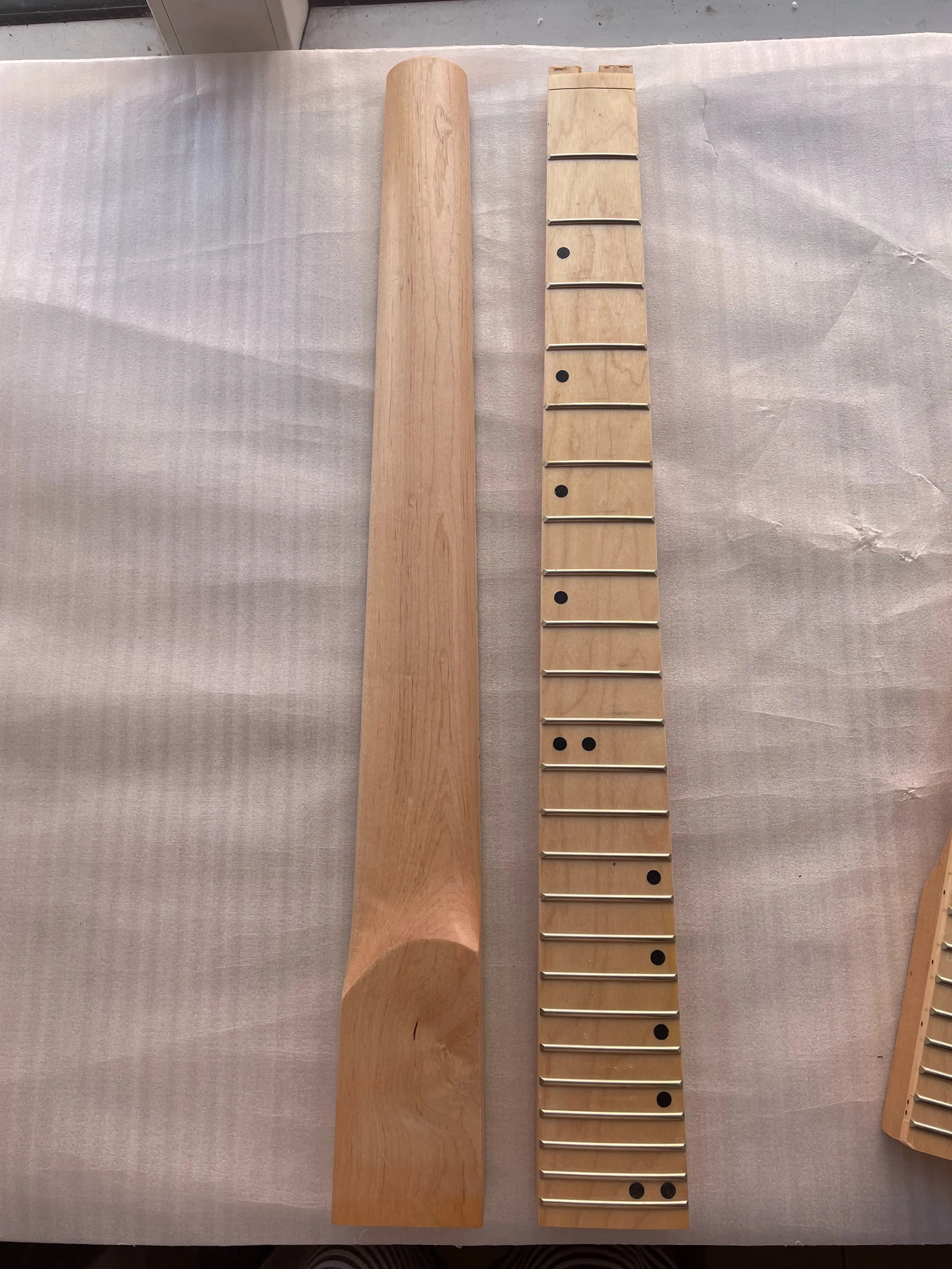 1 Pcs Newest Headless 24 Fret Guitar Neck Guitar Maple Fingerboard Neck Solid for Travel Guitar Real Pictures Free