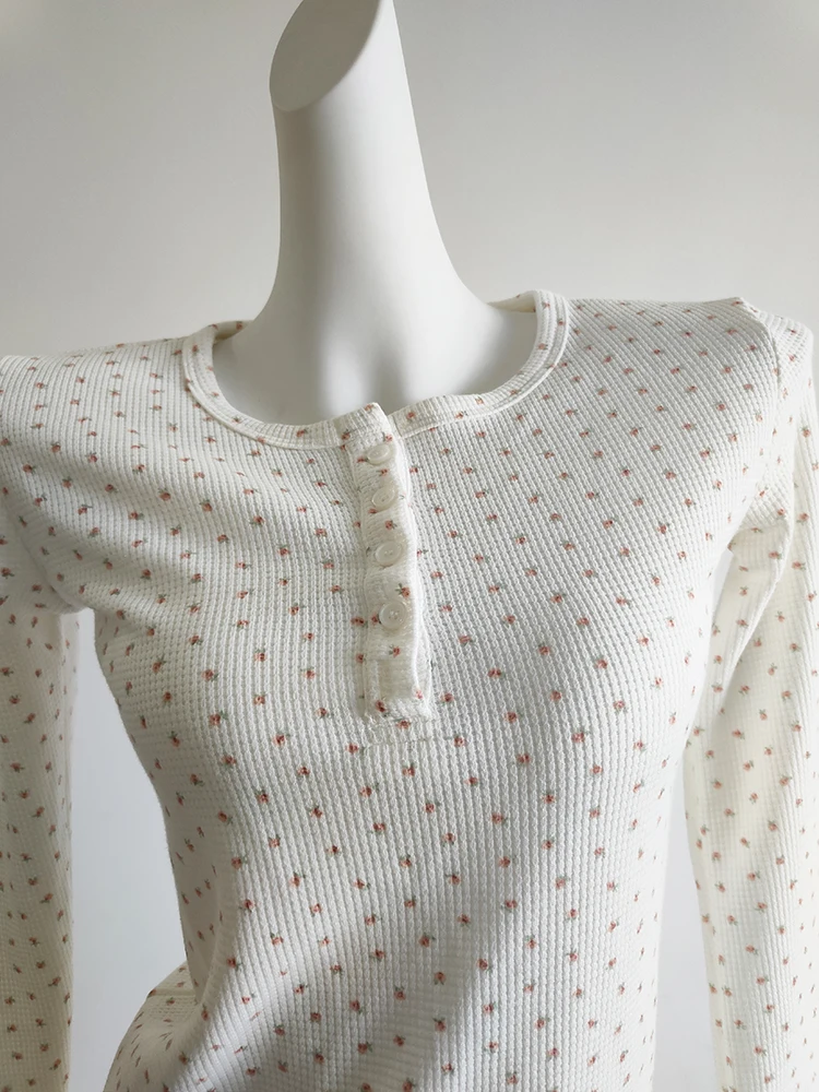 

Cute Prairie Chic Floral Tops Tee Women 2025 Long Sleeve O-Neck Five Buttons T-shirts for Sweet Girls Kawaii Clothes