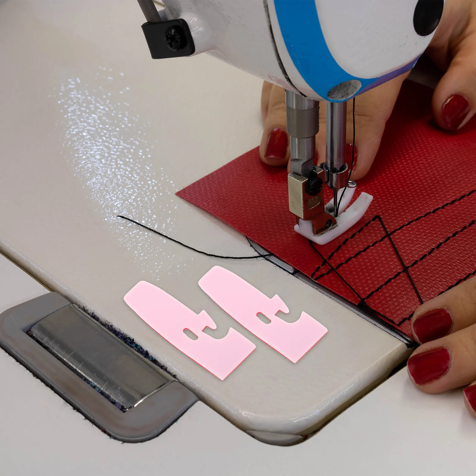 10 قطعة الاوفرلوك قطعة قدم الضغط في ماكينة الخياطة غطاء دائم مقاومة للاهتراء 4-Thread حافة قفل الخياطة السلس للأقمشة السميكة العالمي #5