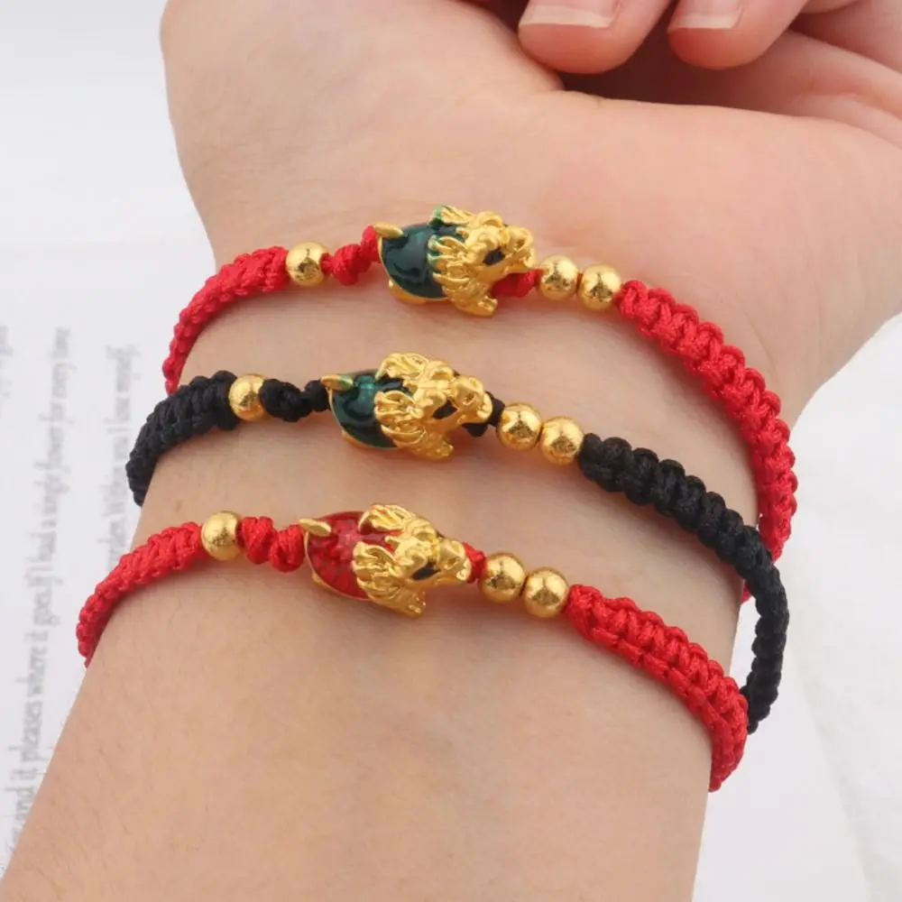 

Creative Chinese Style Dragon Turtle Year Bracelet Jade Pendant New Year Lucky Red Rope Hand Rope Golden Fortune Bracelet Gift