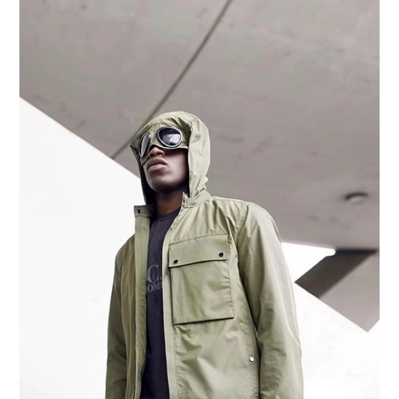 

24SS Jaet 2639 Stand Fit Молодежный тренд для женщин среднего возраста и ли Длинное пальто из свечьей ткани с капюшоном из искусственного материала A...