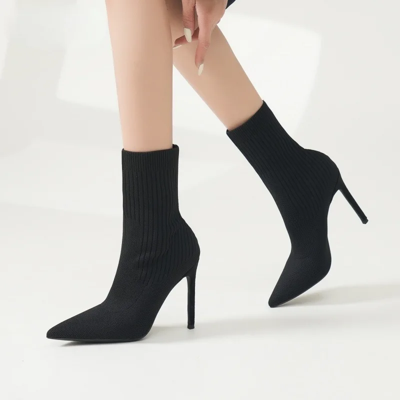 

2026, женские черные вязаные ботильоны в рубчик, элегантные вечерние офисные туфли на шпильке с острым носком, Q-573