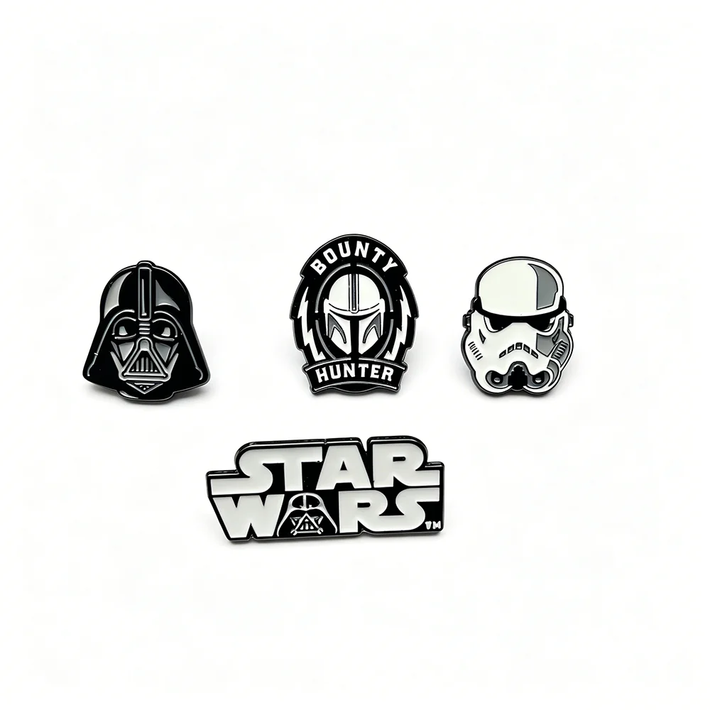 Zestaw 4 Emaliowych Przypinek Star Wars