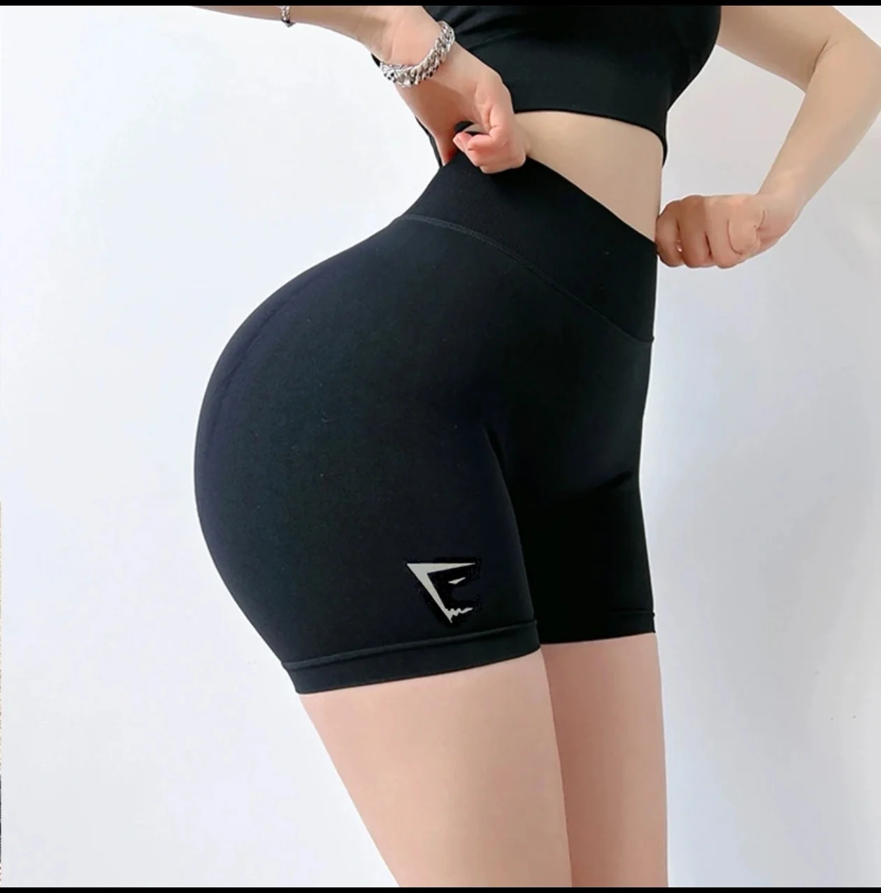 

Brand Yoga Shorts Fitness Women's European American Shark Hip-lifting Tight Three-point Weightlifting Fitnes Running Hip-showing
