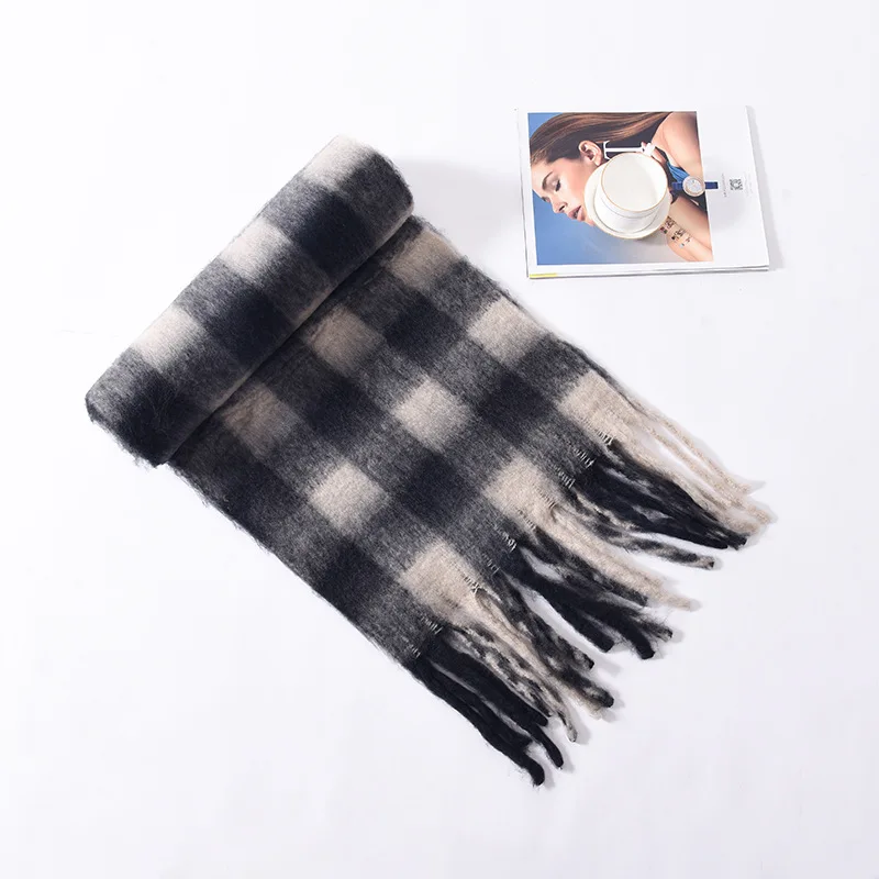 Écharpe en Cachemire de Luxe pour Femme, Couverture à Carreaux Classique, Wraps, Optique Féminine, Doux, Grand Pompon, Châle Long Poncho, Hiver 2024