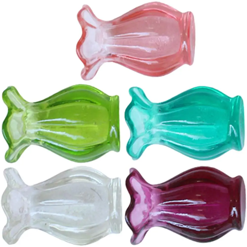 

5 Pcs Miniatures Vase Set Cylinder Plastic Small Resin Figures Miniatures House Tiny Decor Countertop Model