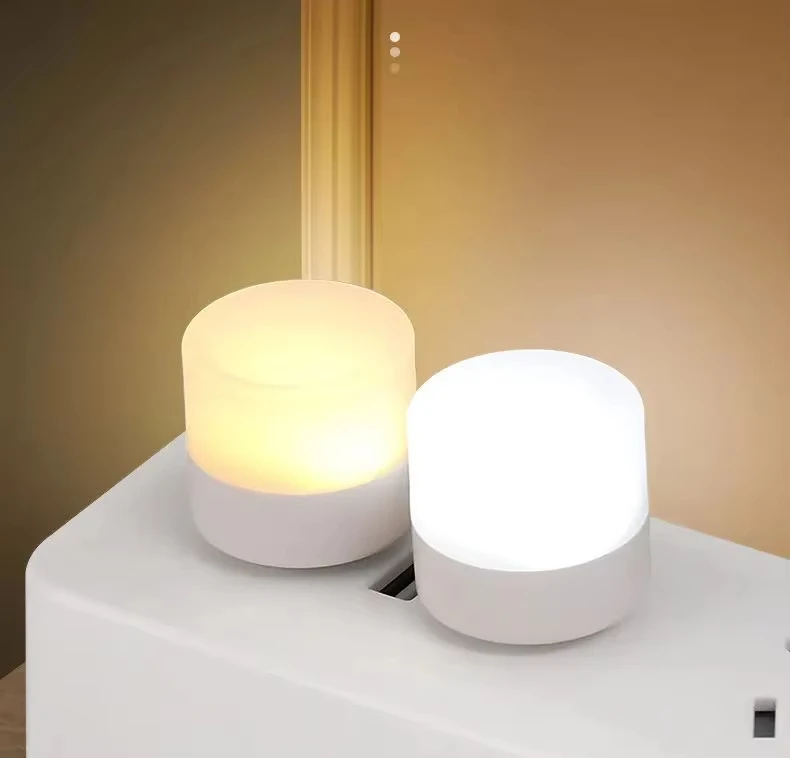 Hot Selling USB Night Lights Reading Lamp PC Laptop Notebook Night Light Mini Portable USB Plug LED Eye Protection Reading Light