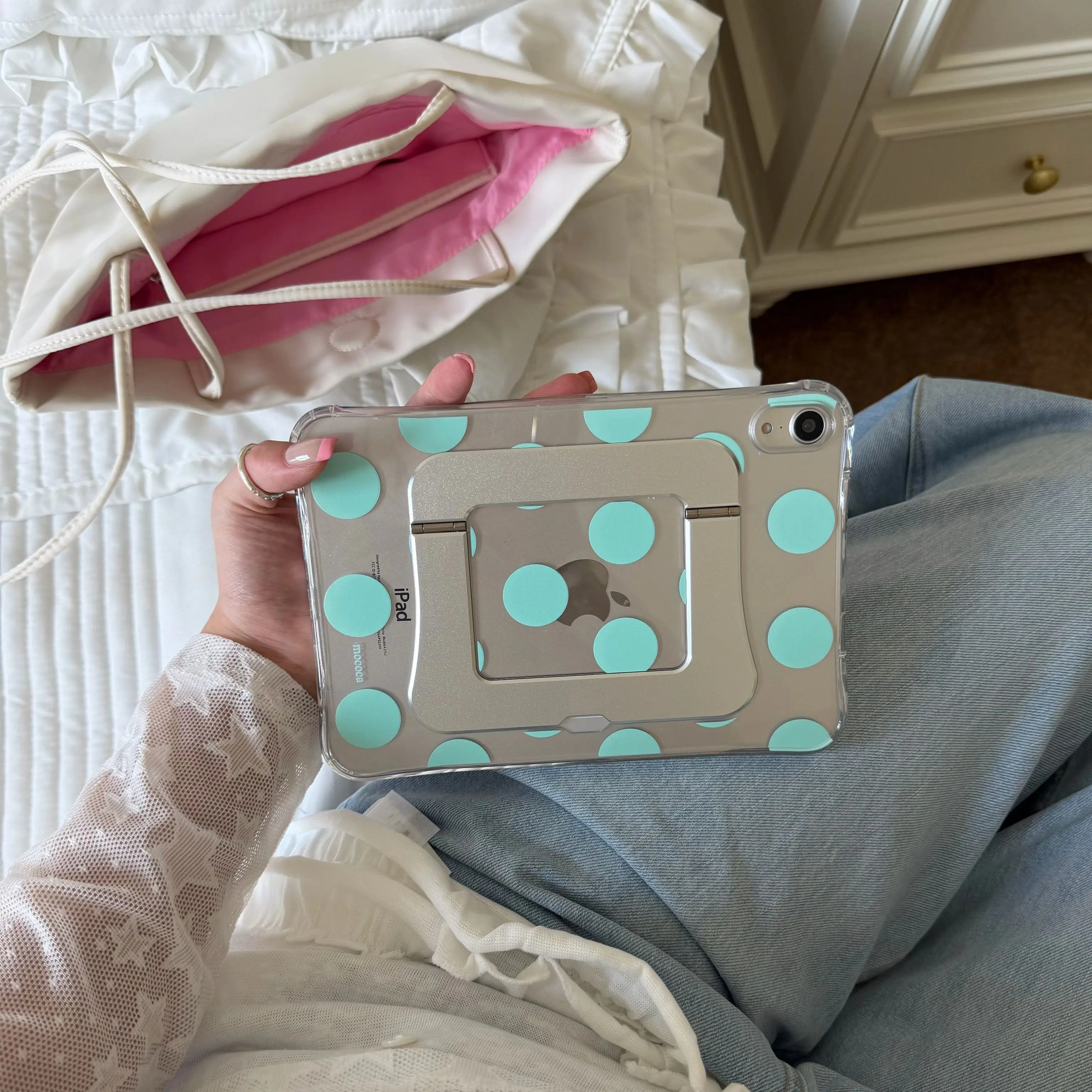 Ins Green Big Wave Point Foldable Stand Cover For iPad Pro 13 11th M5 M4 12.9 A16 11 12th Air 5 7 8 M2 M3 Mini Clear Tablet Case