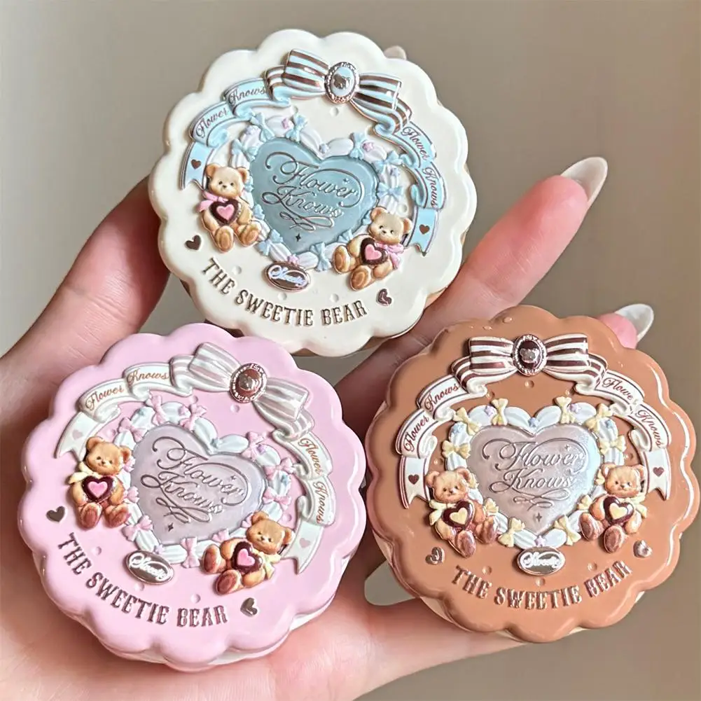 

Румяна Flower Knows Sweetie Bear с тиснением шелкового атласа/матового цвета, легкий, не раздражающий, натуральный здоровый макияж щек для ежедневного использования