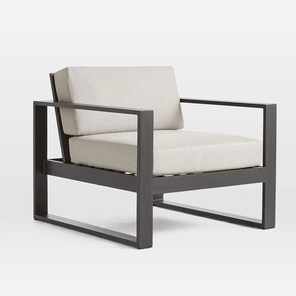 Modern Outdoor Garden Furniture Hotel Aluminum Garden Chair Black Metal Single Sofa Villa Patio Lounge Chair with Ottoman