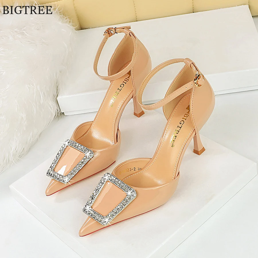 

Red Nude Patent Leather Fashion Rhinestones Shallow Ladies Sandals Pumps Summer Buckle Pointy Toe High Heels Wedding Women Shoes