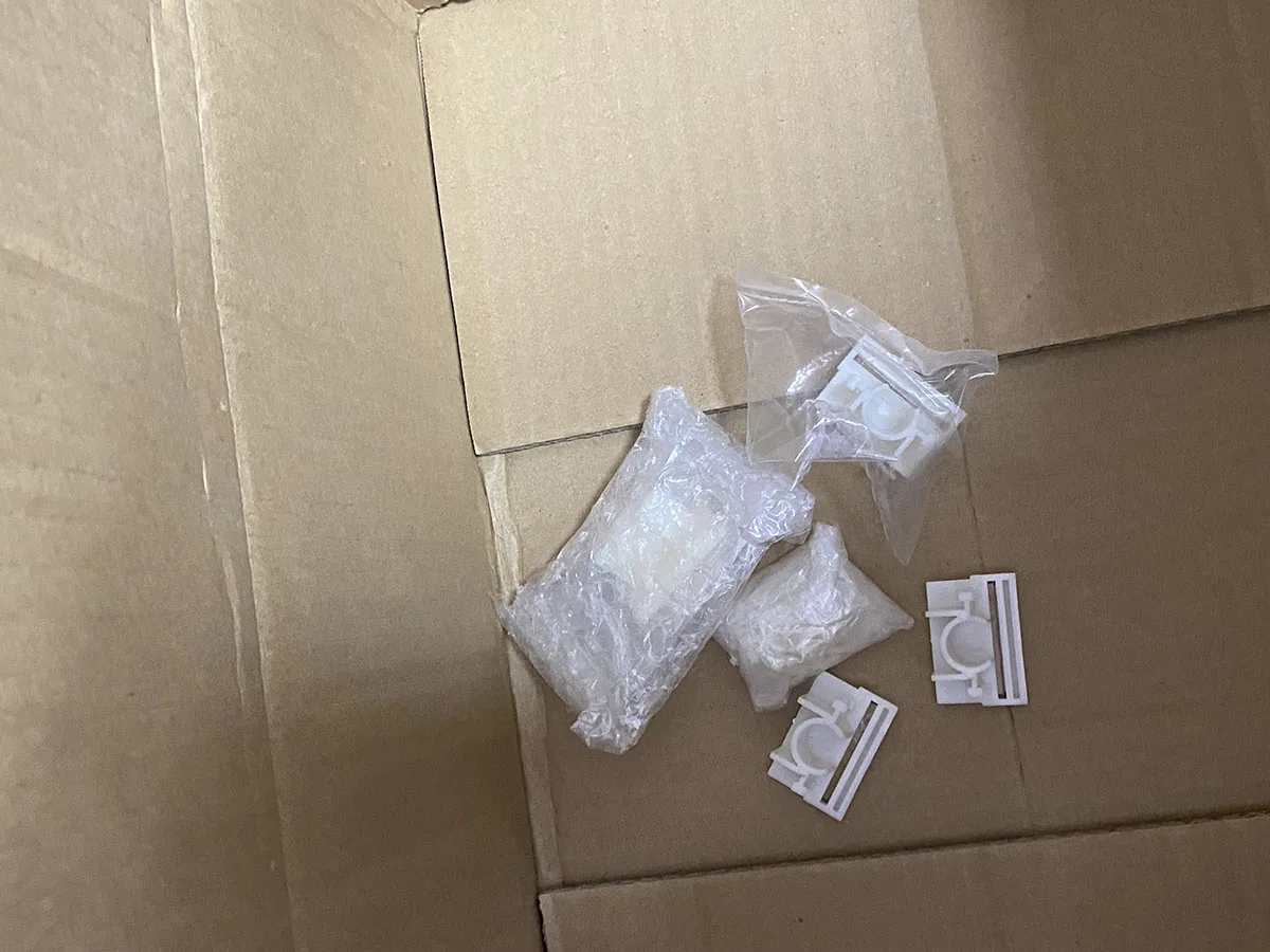 

5Pieces ZV 180 /CZ 180 Original New Stripper Pad Unit for Riso TR 1000 1510 1530 1550 CR 1600 1610 1630 1640 CV 1850 1860