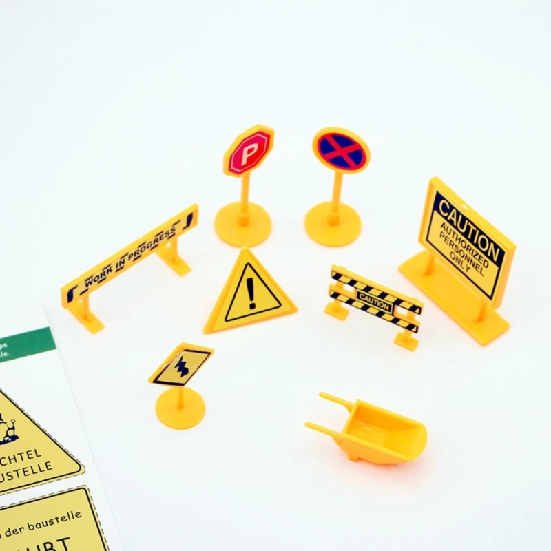 Interactive ป้ายจราจรสำหรับตุ๊กตา House Miniature ฉากเมืองการตั้งค่า 8PCS ป้ายถนนเด็กการศึกษาบทบาทเล่นของเล่น 15UB