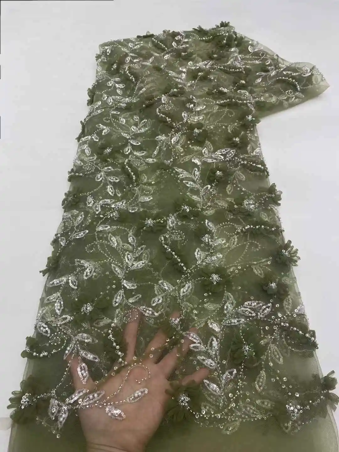 

Luxury African Fabric Lace 5 Yards 3D Lace High Quality 2025 Green Sequin French Beaded Lace Fabrics For Wedding Dress Sewing