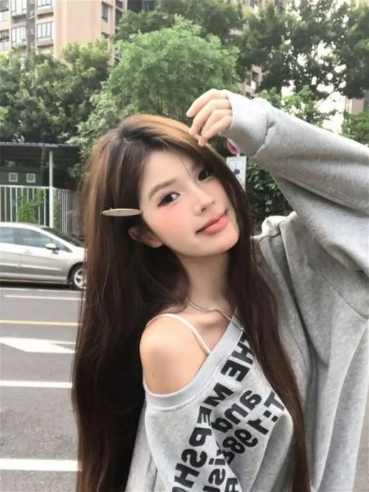 

Толстовка с буквенным принтом American Sle Hot Girl, ранняя осень, свободный дизайн, 2024, косой длинный топ све