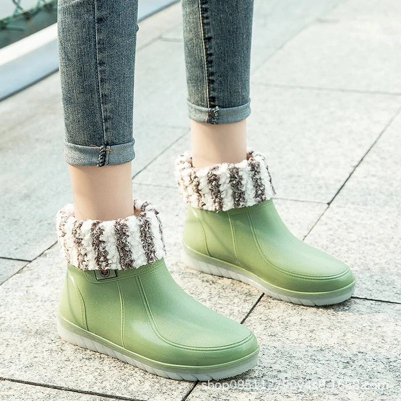 Botas de chuva na moda para mulheres, fundo grosso, antiderrapante, quente e impermeável, interna aumentada, cabeça grande, curta, 4 temporada