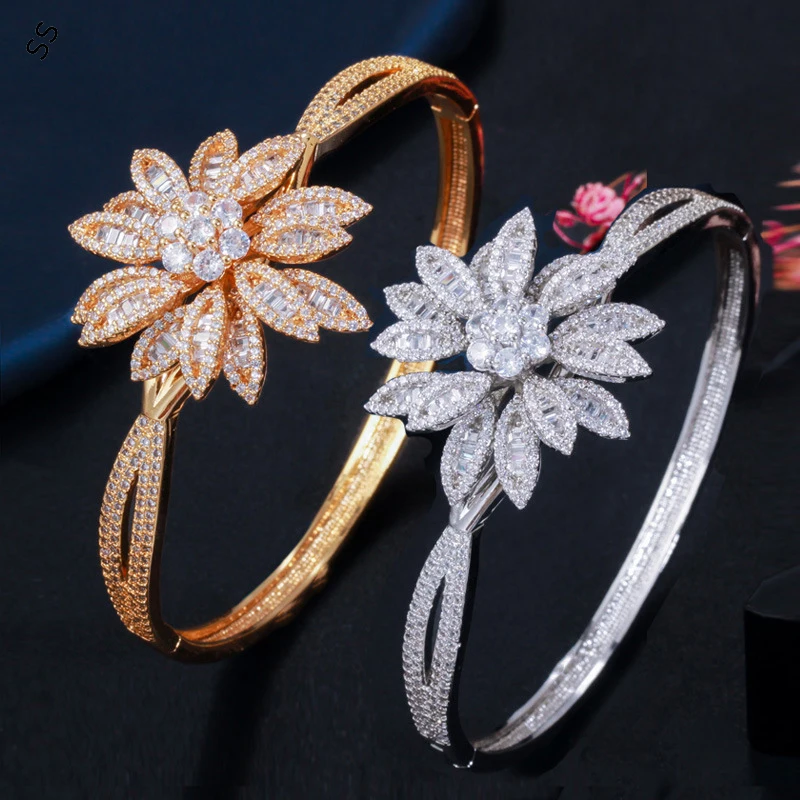 

Silver/Gold Plated Gemstone Bracelet Sparkling Mirco-inlaid Zircon Flower Hand Decoration Fashion Women Spring Buckle Accessory