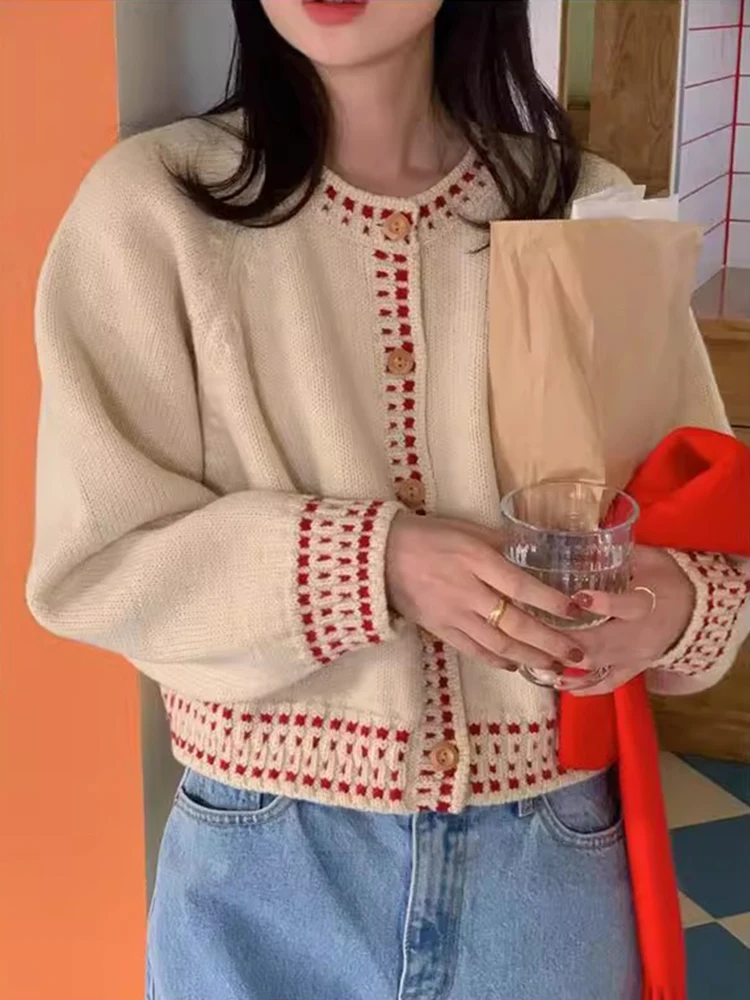 

Retro Heavy Embroidery Design Loose Thiened Knitted Sweater Coat for Women Autumn Winter Chic Sle Versatile Comfortable Fit