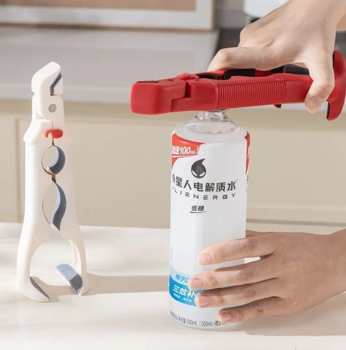 3 in 1 Kitchen Anti-scalding Bowl and Dish Clip, Bottle Opener Anti-slip Clip for Steaming Pot, Non-slip Steaming Dish Clip view 4