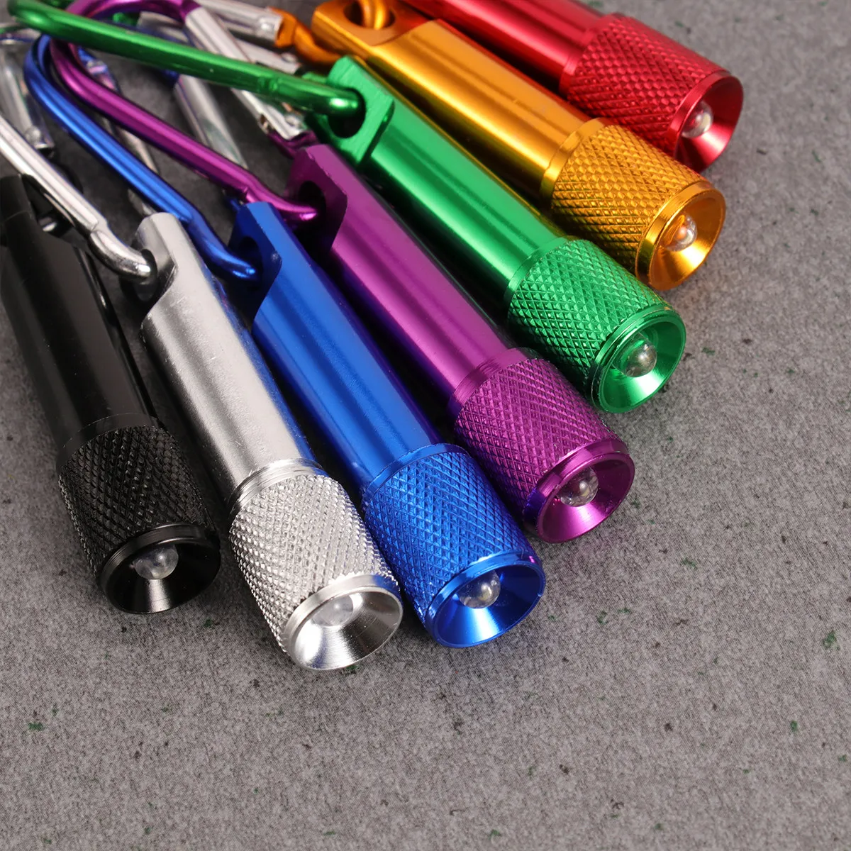 

Набор из 7 фонариков-карабинов для ключей, для кемпинга, походов, альпинизма