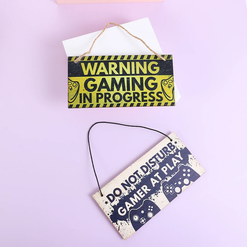 Gaming Room Sign Wood Plaque Do Not Disturb Hanging Pendant I'm Gamer Door Wall Decor Novelty Gift For Teens, Boyfriend, Husband