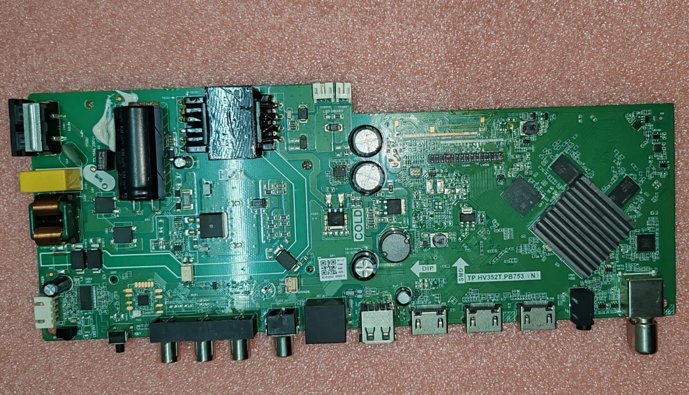Kostenloser Versand! Tp. hv352t. pb753 (n) Drei-in-einem-TV-Motherboard, gut getestet mit 35-110V mA mehreren Kabel ausgängen