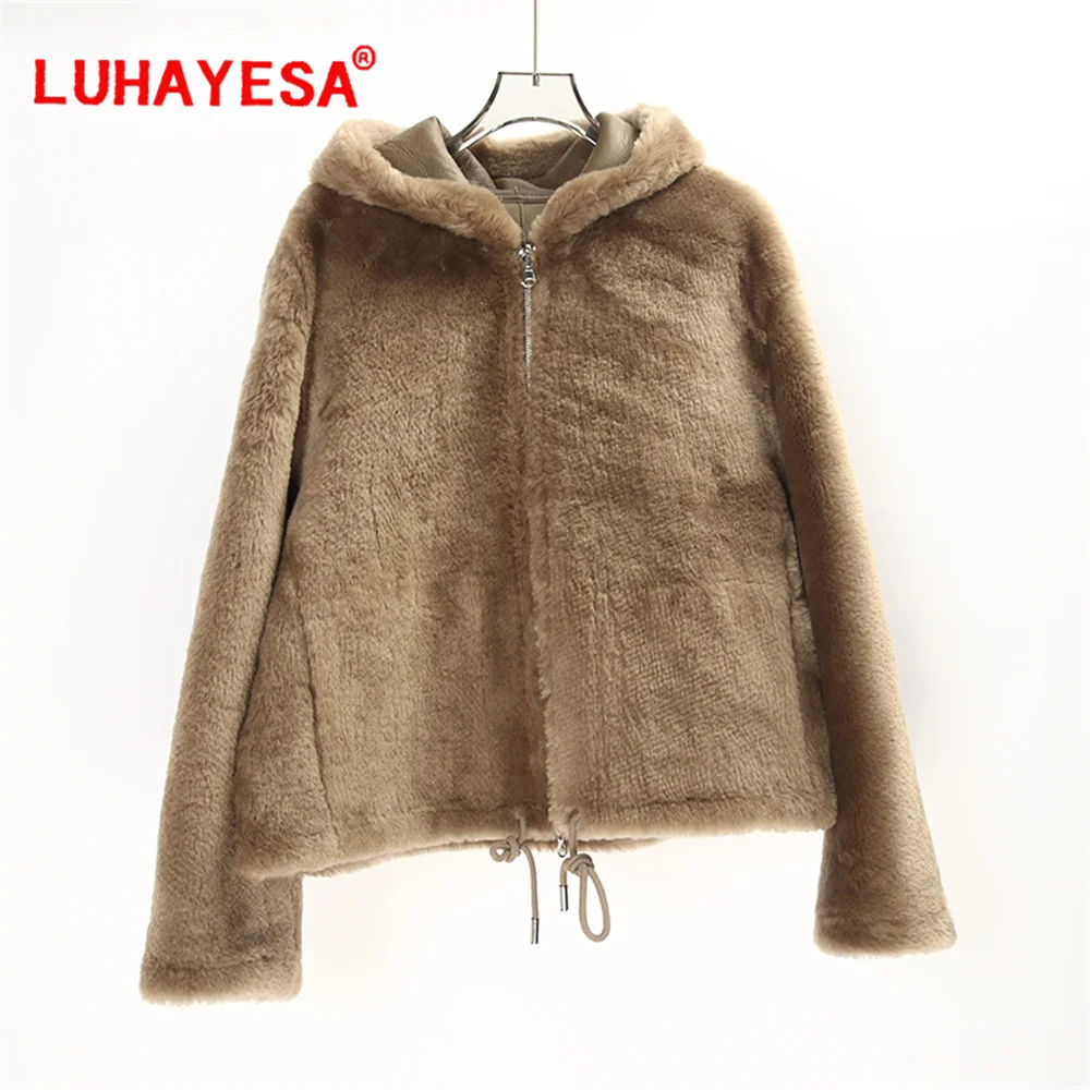 2024 senhoras pele de cordeiro shearling casaco feminino com capuz camelo luhayesa inverno senhoras jaquetas de couro genuíno