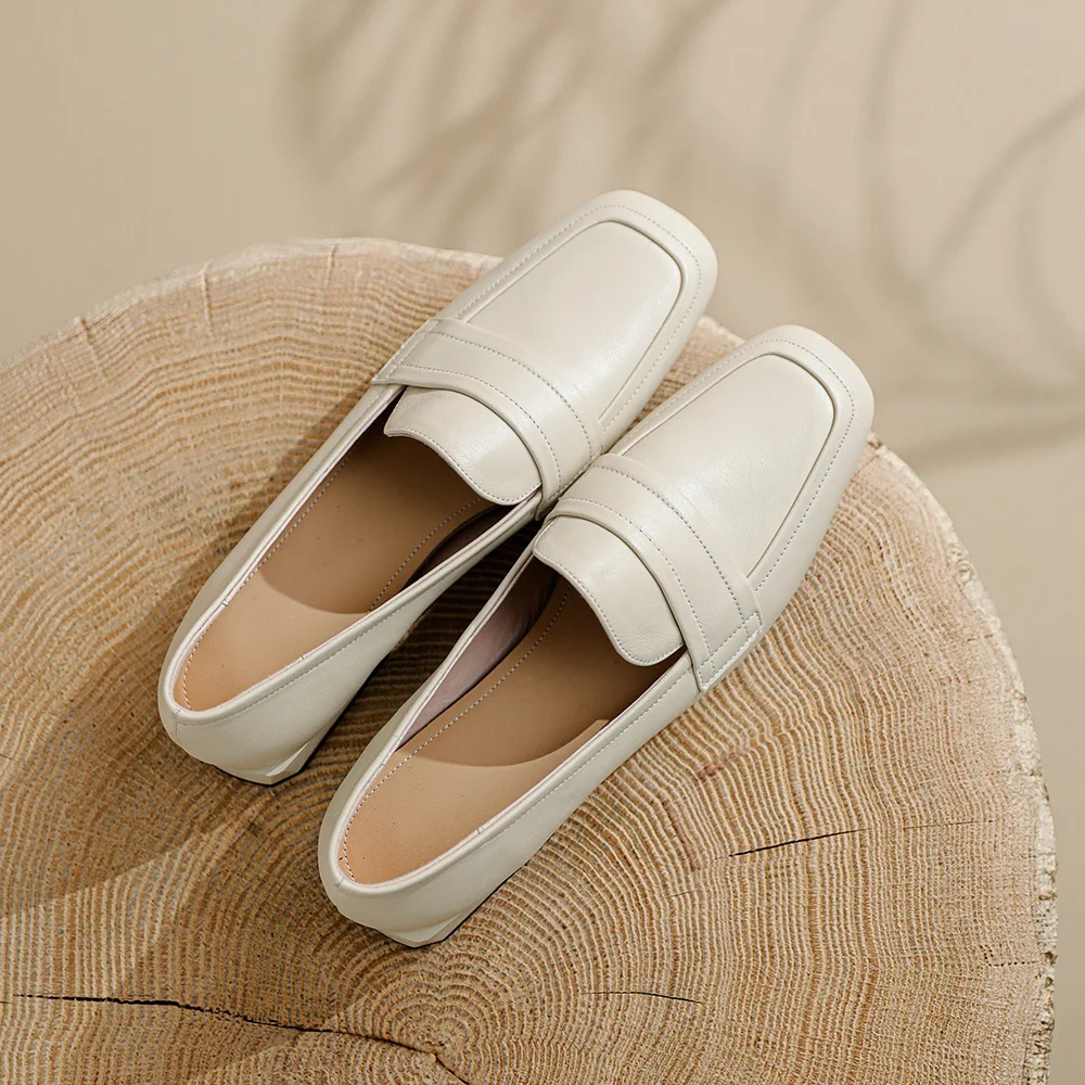 

2025 Leather Flat Loafers Black Cowhide Women Shoes Driving Shoes Pregnant Women Shoes White Black Spring Autumn Shoes 2022