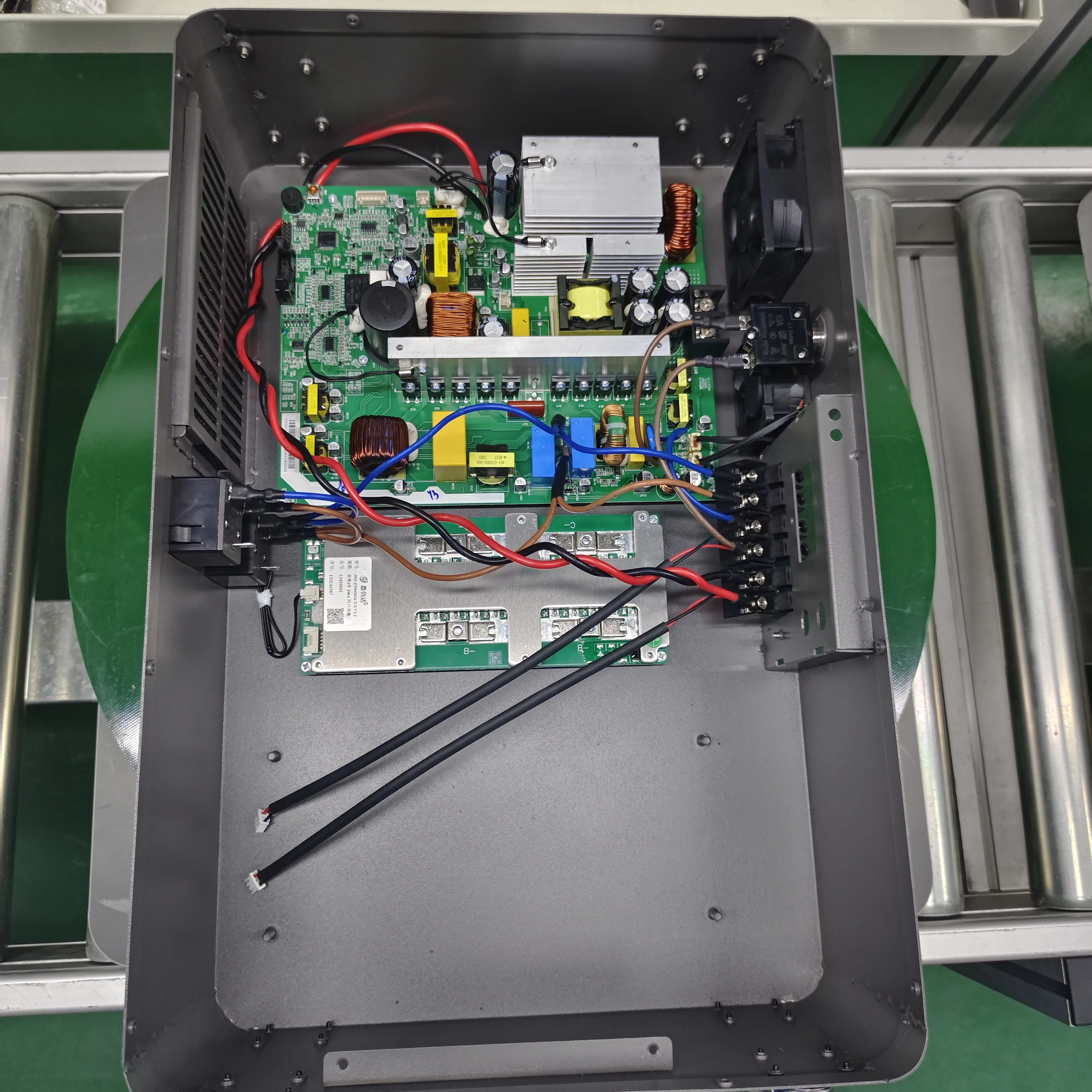 High-Efficiency Solar Inverter 10kW 48V Powmr Hybrid Inversor 240A MPPT 95% Conversion Rate Parallel Expandable Factory/Shop