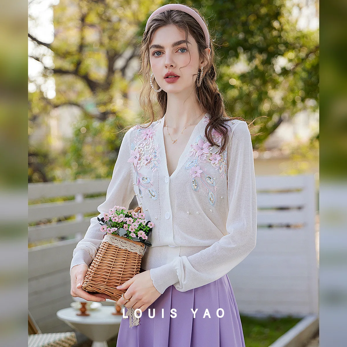 

LOUIS YAO Mori Girl Style 3D вышитый кардиган из бисера 202, весенний литературный элегантный женский трикотаж с v-образным вырезом и длинными рукавами