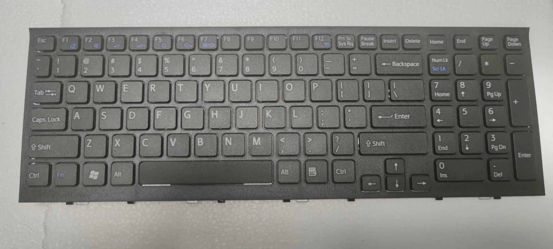 

Новинка для SONY VAIO VPC-EH VPC
