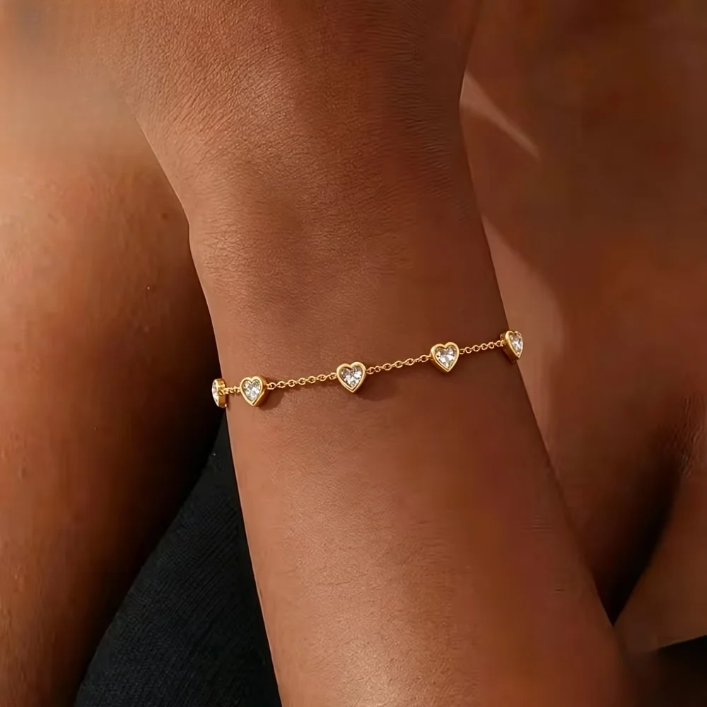 ロマンチックな光沢のあるクリスタルチェーンブレスレット、ハート型ジルコニア付き、女性用ステンレススチール製、色褪せなし、細身のリストブレスレット、ギフト 1