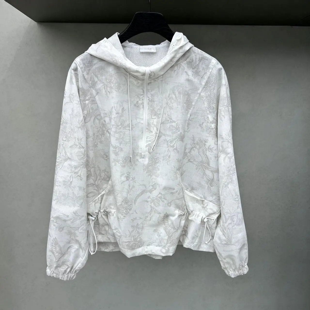 2026 Women Golf Sports Zip‑Up Hooded Windbreaker Mesh Breathable Printed Casual Golf Outerwear Coat