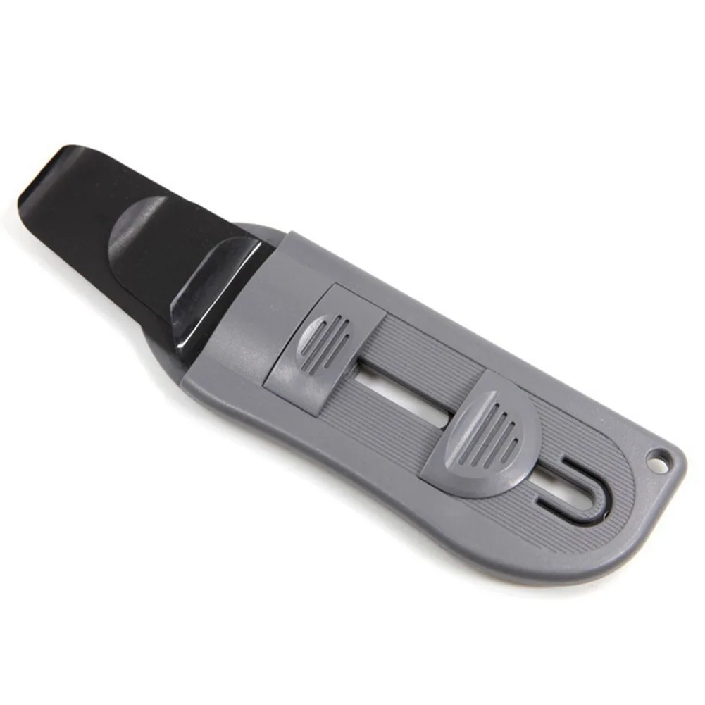 A Smart Choice The User Friendly Design of the 35mm Film Retrieval Tool Equipped With an For Easy To Use Lanyard