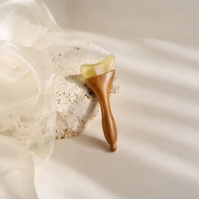 1 Stück Sandelholz-Massagegerät für Gesichtsstraffung und -festigung, Augenmassagestab – Detail 4