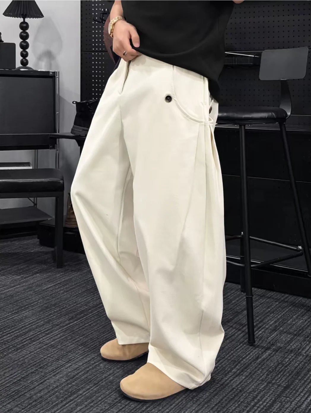 

Весенние мужские повседневные брюки с широкими штанинами в японском стиле, простой дизайн, свободный крой, однотонные, прямые брюки с карманами