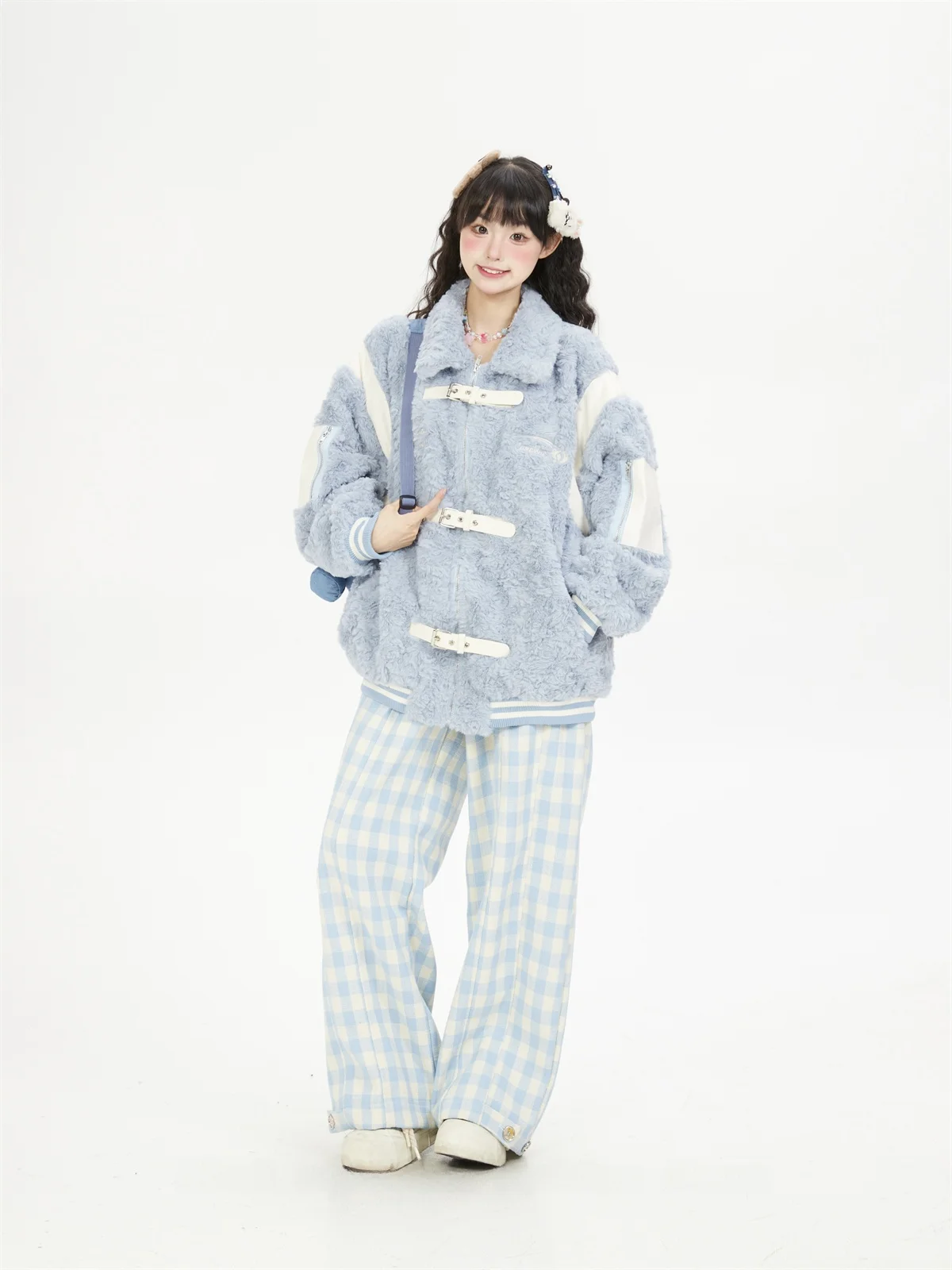 

Thiened Lamb Velvet Cotton Jaet Women's Winter Warm Fce Lined Baseball Sle Patchwork Coat Advanced Polyester Material