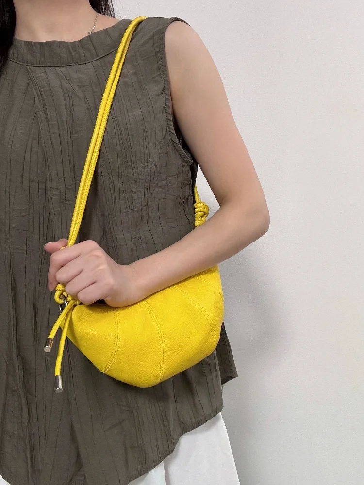 

JCS Layered Leather oulder Bag Faionable Briti Sle Dumpling ape Small Size Cow Horn Design Crossbody Bag for Women