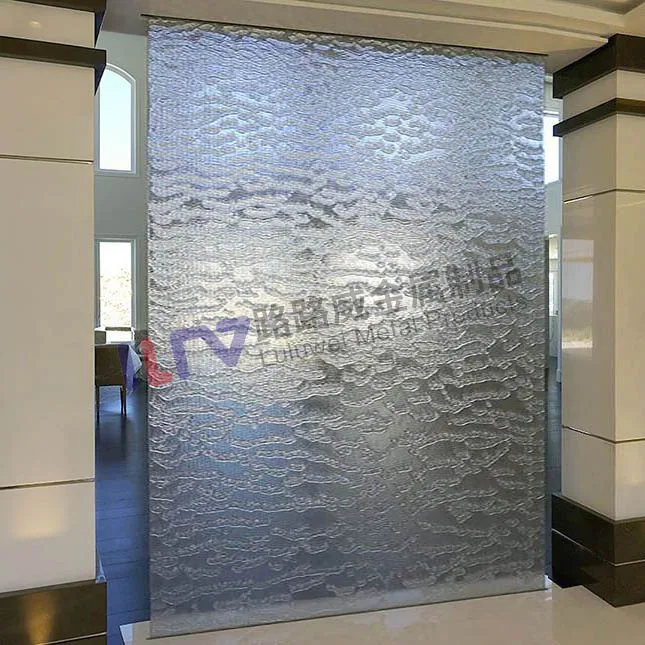 

Customization.Commercial Mall Large Metal Mesh Water Curtain Indoor Wall Waterfall