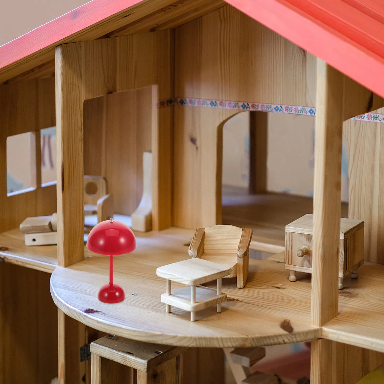 

Miniature Dollhouse Lamp Red Table Lamp Flower Bud Decorative Accent Lighting for Dollhouse Furniture Accessories