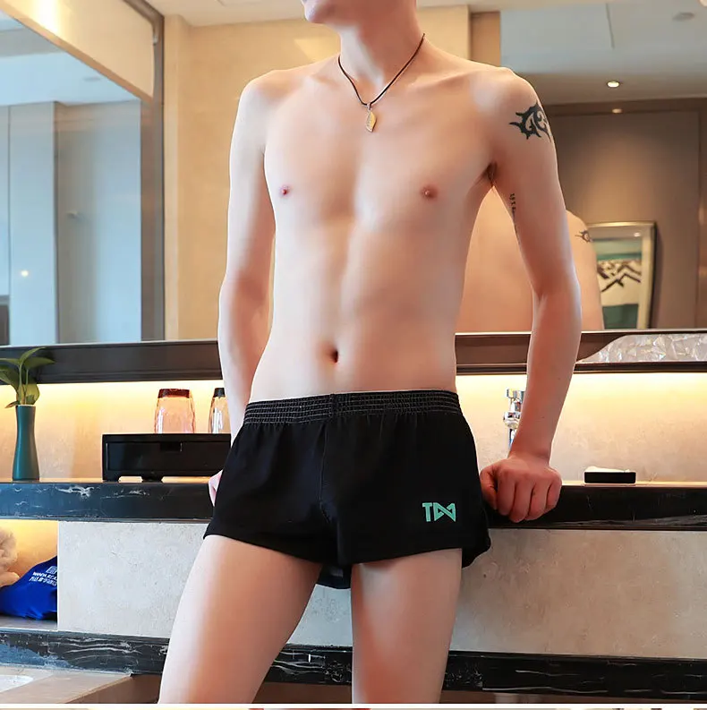 Simple and Fashionable Men\'s Arrow Pants Underwear  Cotton Loose Boxer Briefs for Home Use