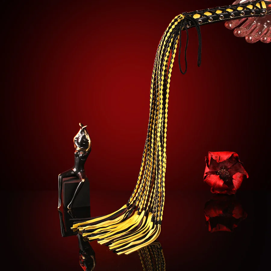 Manico con cinghie incrociate per frusta da cavallo in vera pelle da 64 cm per fruste da sculacciata per equitazione in pelle di mucca