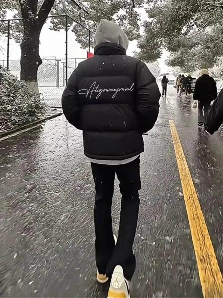 

Thiened Bla Stand Collar Jiujiang down Cotton Jaet Men Winter Letter Print Bread Sle Warmth Insulation Cotton Coat