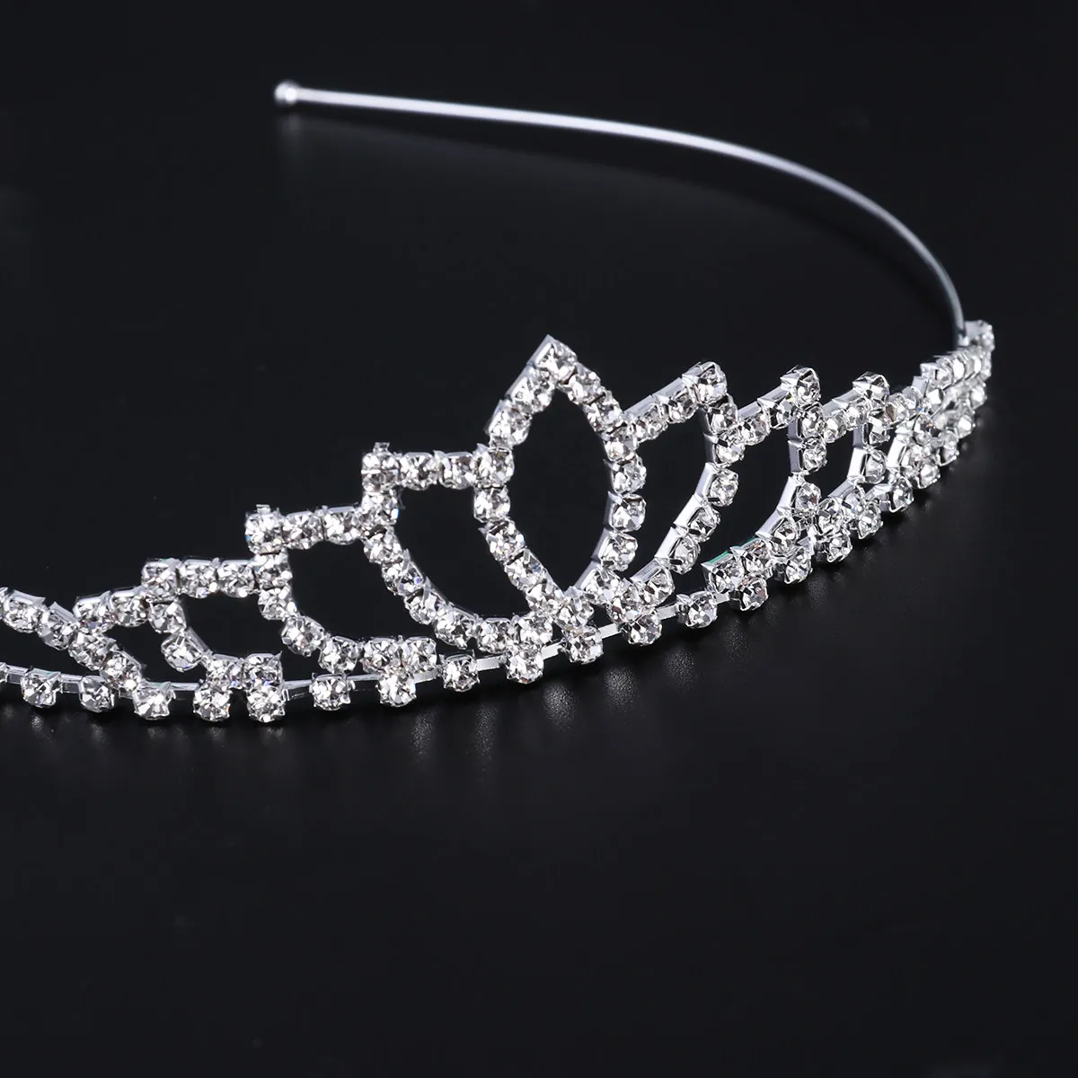 

2Pcs Rhinestone Heart Tiara Bridal Headband Elegant Crystal Crown for Wedding Prom Party Bride Hair Accessories