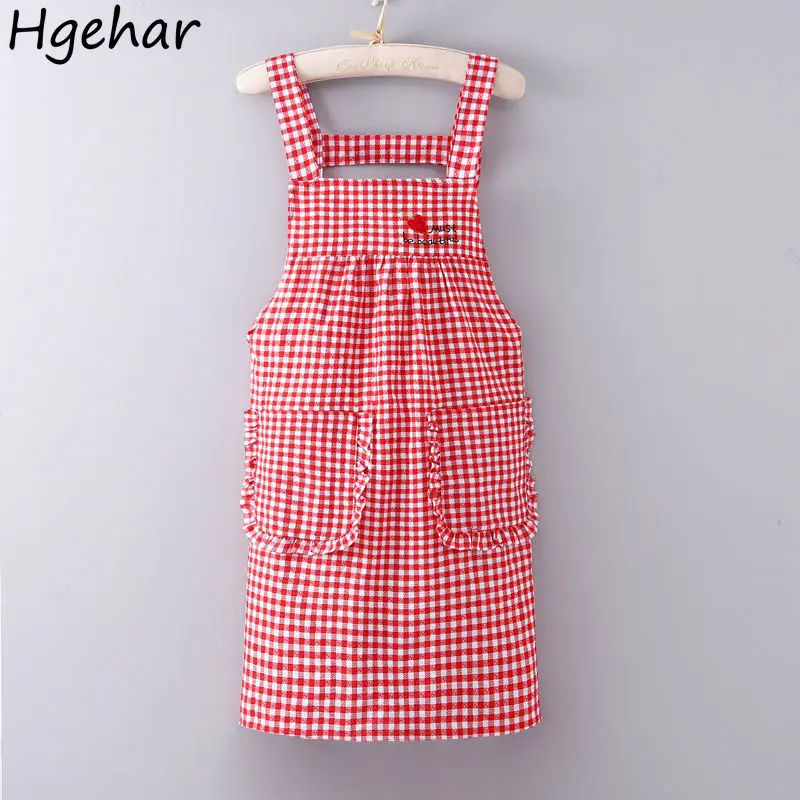 Kitchen Plaid Aprons Women Sleeveless Breathable Cooking Antifouling Oil-proof Cleaning Baking Apron Household Portable Pinafore