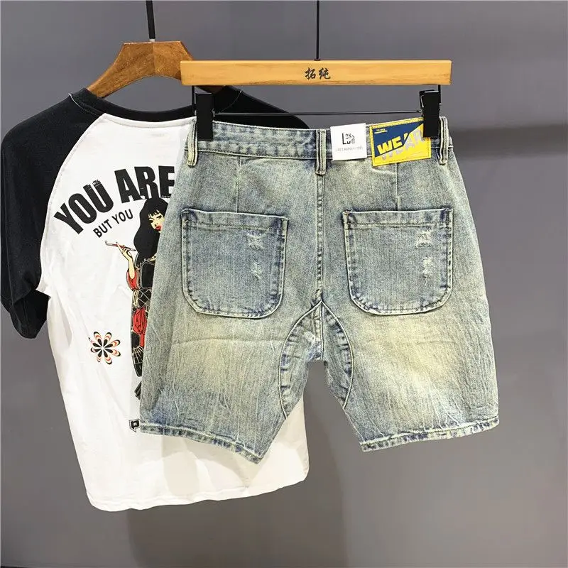 New Harajuku Designer Vintage Knee Length Denim Shorts for Men Casual Summer Wear Distressed Ripped Holes Washed Boyfriend Jeans