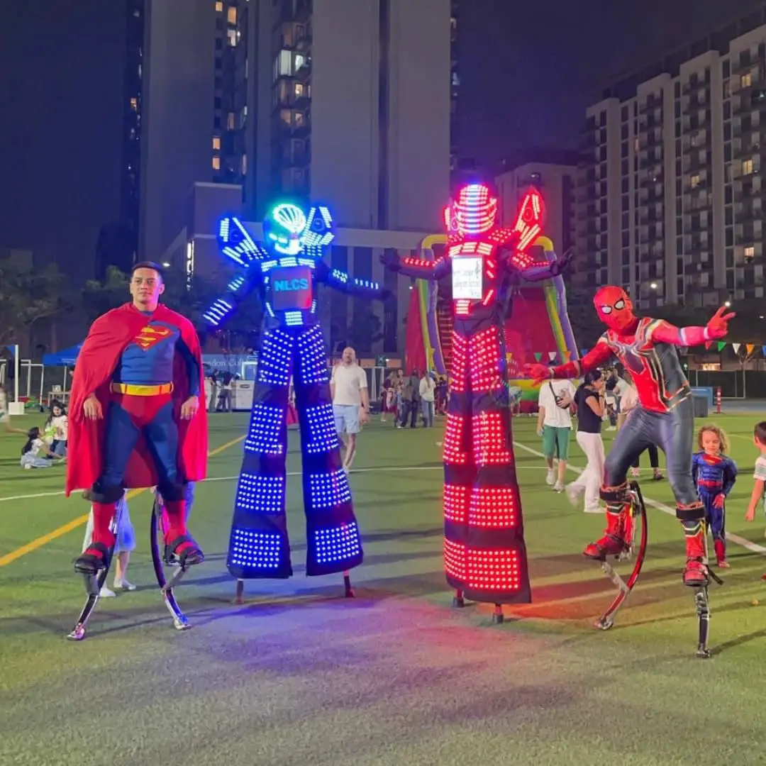Lumière LED costume éclairage robot costume éclairage robot scène ensemble écran LED disfraz fête d'halloween