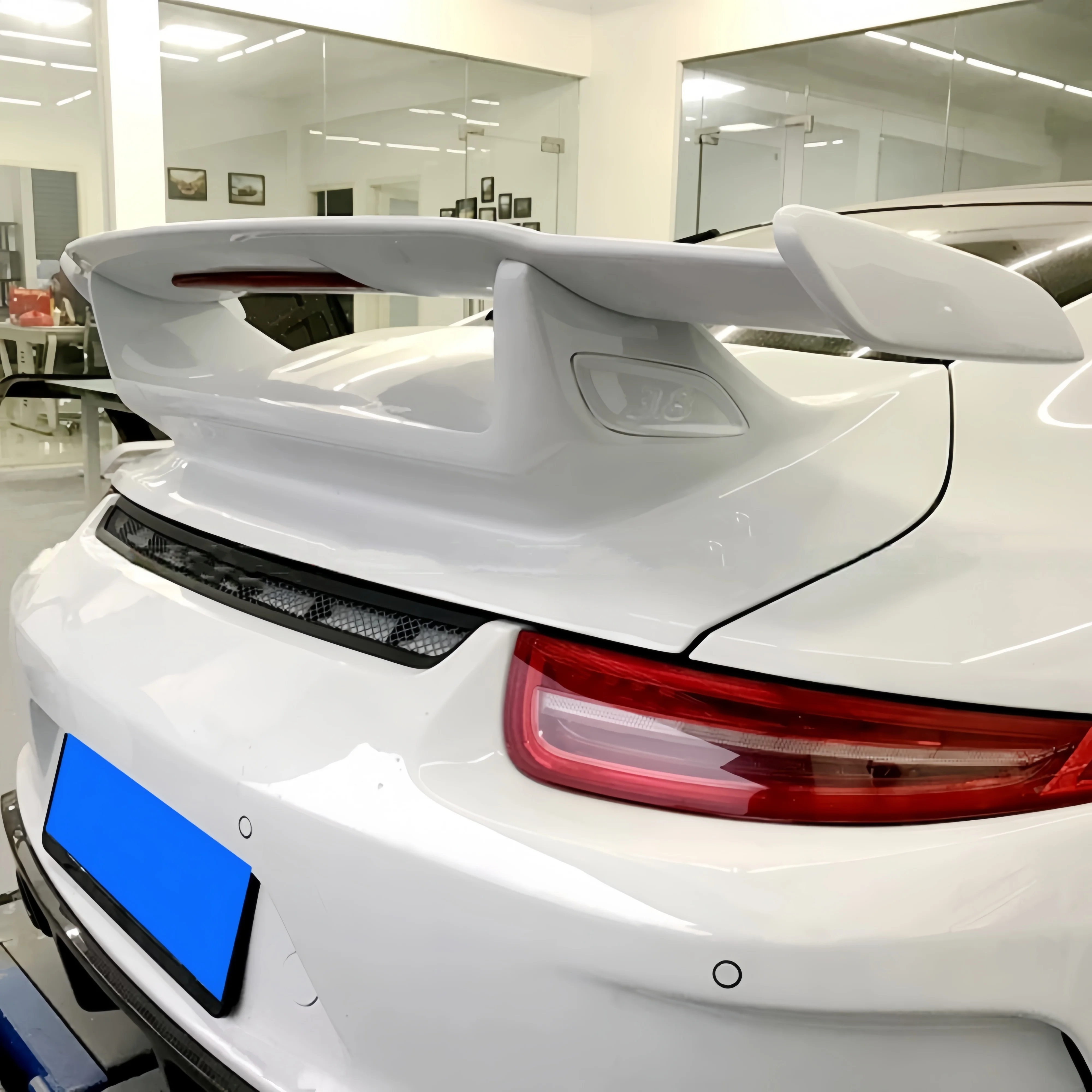

For 12-18 Porsche 911 992 Upgrade Replacement Installation 3RS Style Dry Carbon Fiber Rear Spoiler Tail Wing Body Components