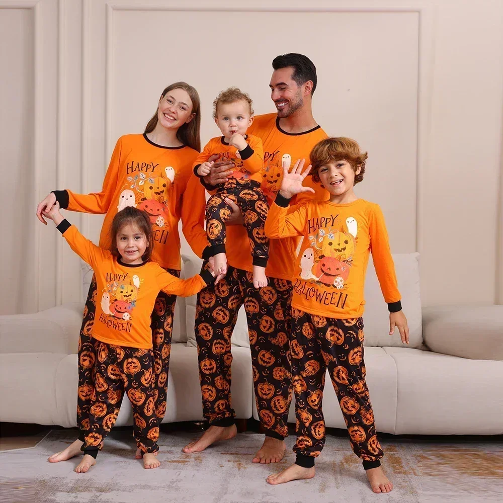 2024 Halloween Family Look Women Men Boys Girls Clothing Set Pumpkin Print 2 Pieces Suit Sleepwear Cute Soft Pajamas Baby Romper